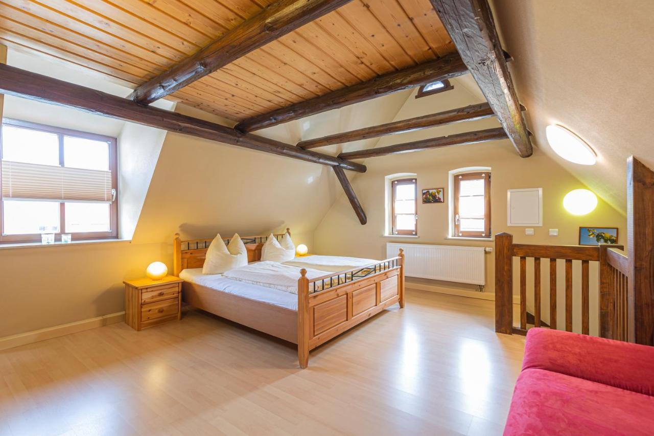 Apartmenthaus Schlag 나움부르크 외부 사진