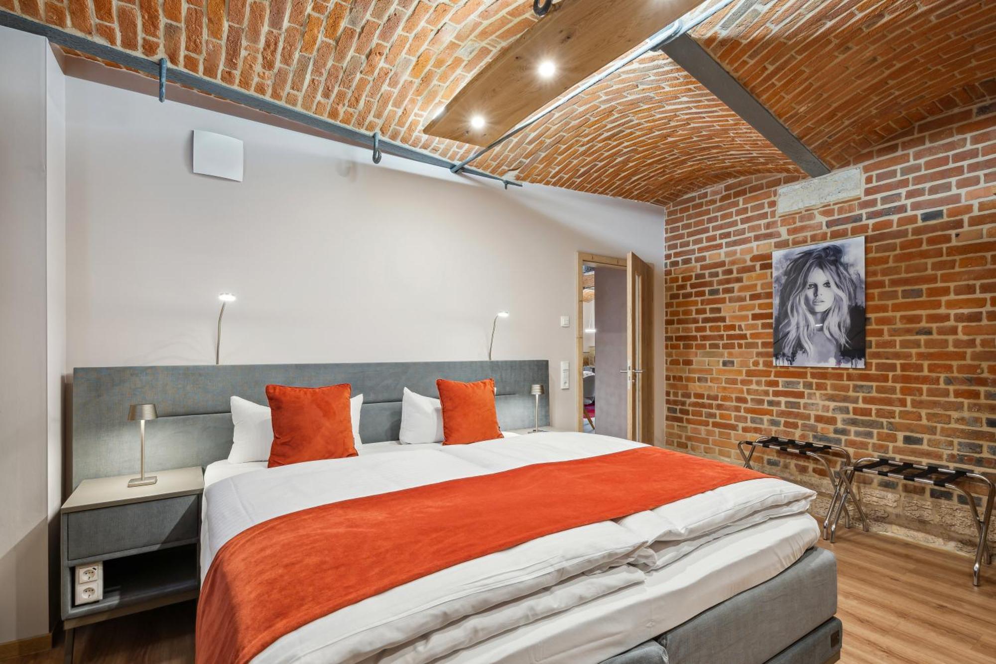 Apartmenthaus Schlag 나움부르크 외부 사진